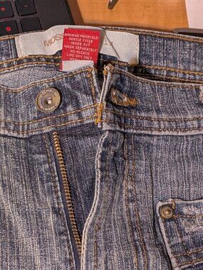 Women Mosssimo LoRise size 15